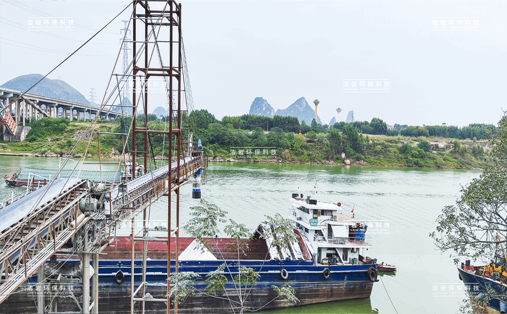 伸縮溜筒,散裝機(jī),港口碼頭,砂石骨料裝船